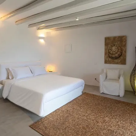 Black Diamond Luxurious Mykonian Blue Mykonos Town